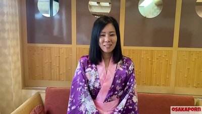 Eng 41 Joer al japanesch Fra fuddelt hire Mann an d'Jongen hunn Sex fir Suen. Asiatesch Bitch gär schwaarz haareg Muschi Sex, Tattooen a Blowjobs. masturbéieren stoung Doggy IFOM OSAKAPORN