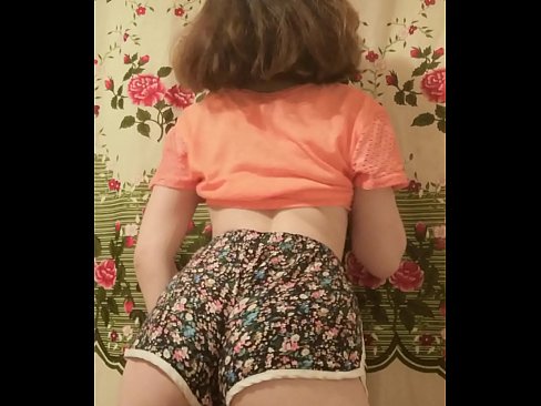 ❤️ Sexy jonk Babe deet hir Shorts op der Kamera of Super Sex op Porno lb.com-porn-mz.ru ❌