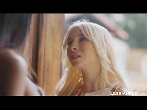 ❤️ D'Meedche kënnt e puer Méint méi spéit heem a schléisst op d'Stiefmamm hir Muschi iessen Super Sex op Porno lb.com-porn-mz.ru ❌