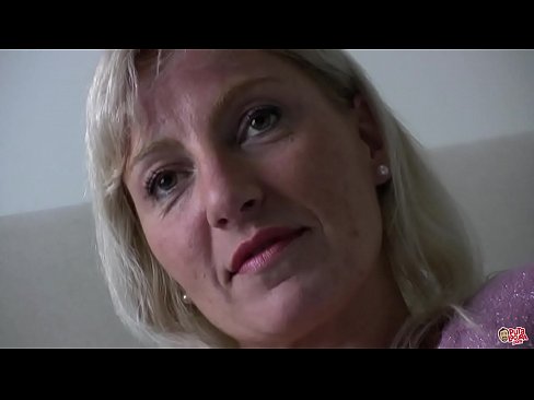 ❤️ D'Mamm, déi mir all gefuckt hunn ... Dame, behuelen Iech! Super Sex op Porno lb.com-porn-mz.ru ❌